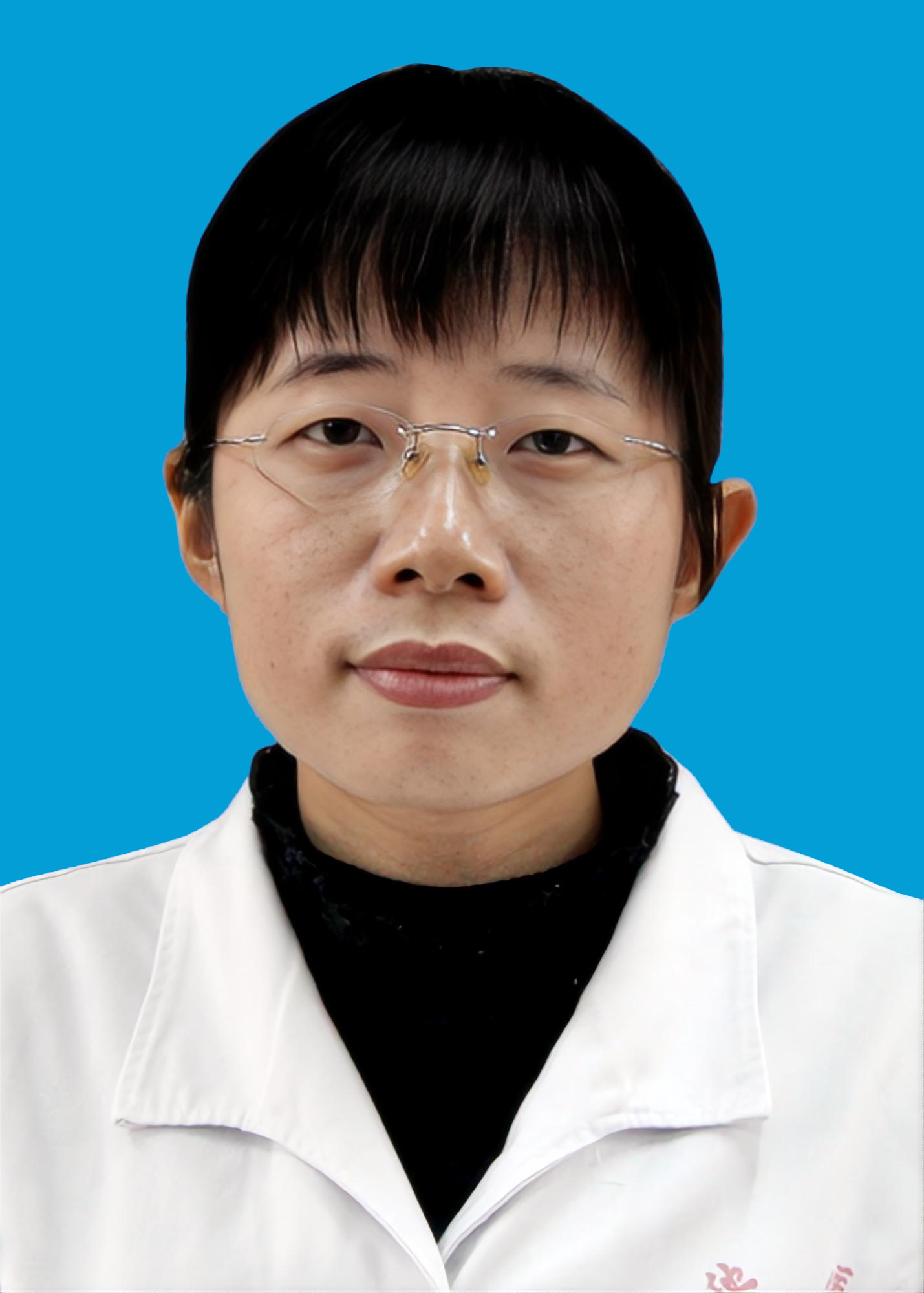 张莹